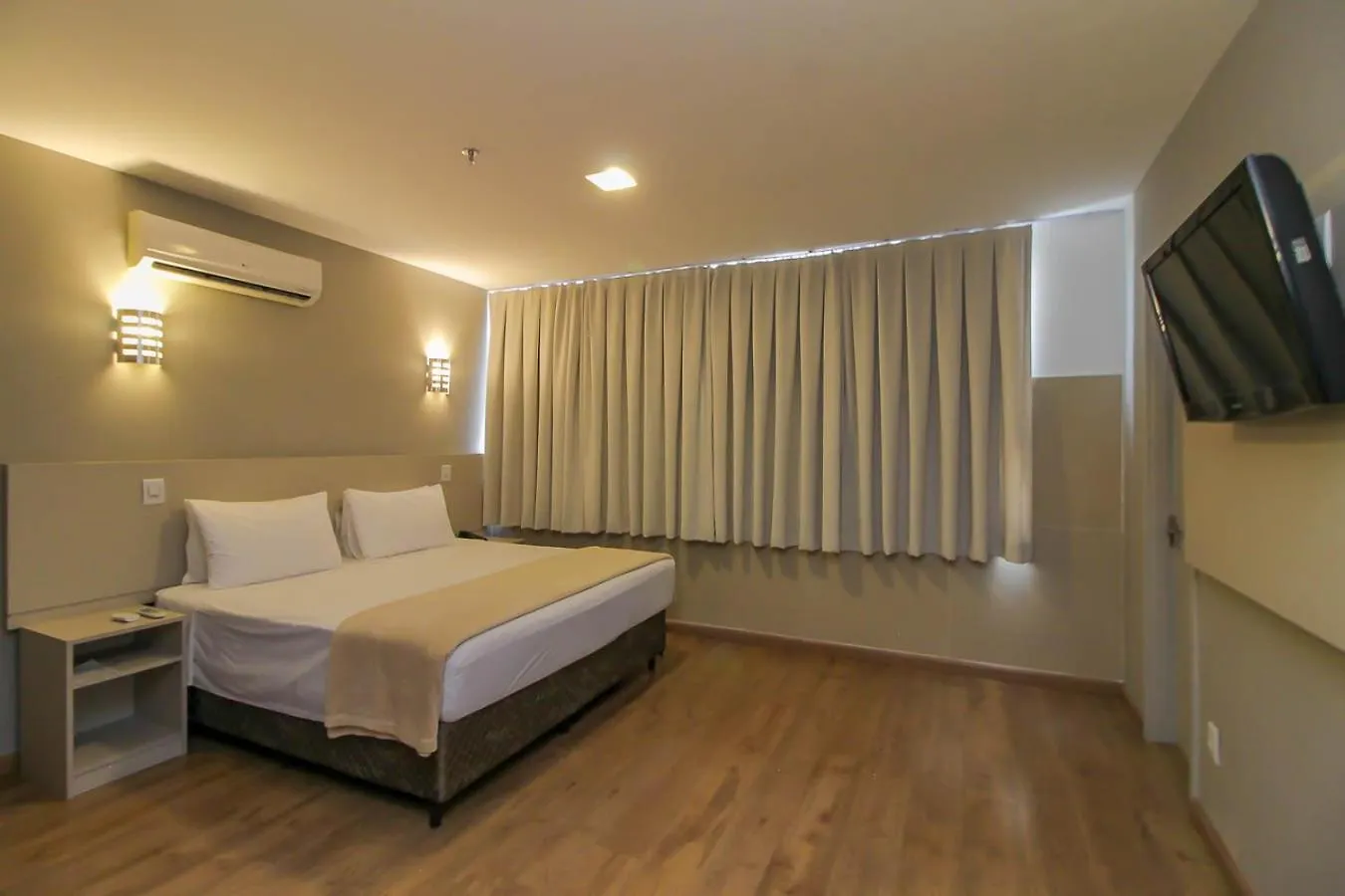 Coral Trade - Hospitais Puc RS e Clínicas - Pet Friendly 4*, Porto Alegre Brasil