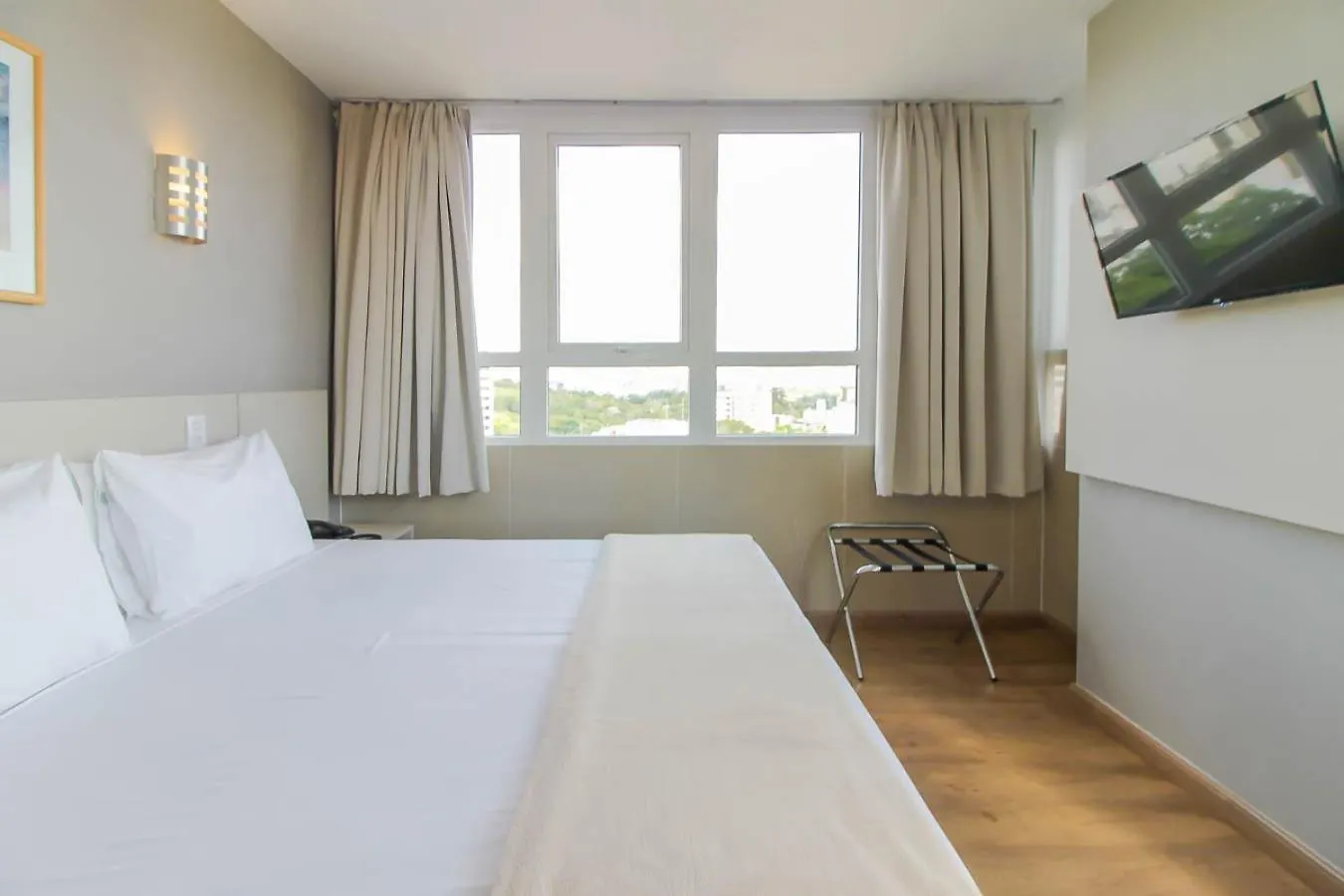 Coral Trade, Prox A Pucrs, Fapa E Uniritter Hotel Porto Alegre