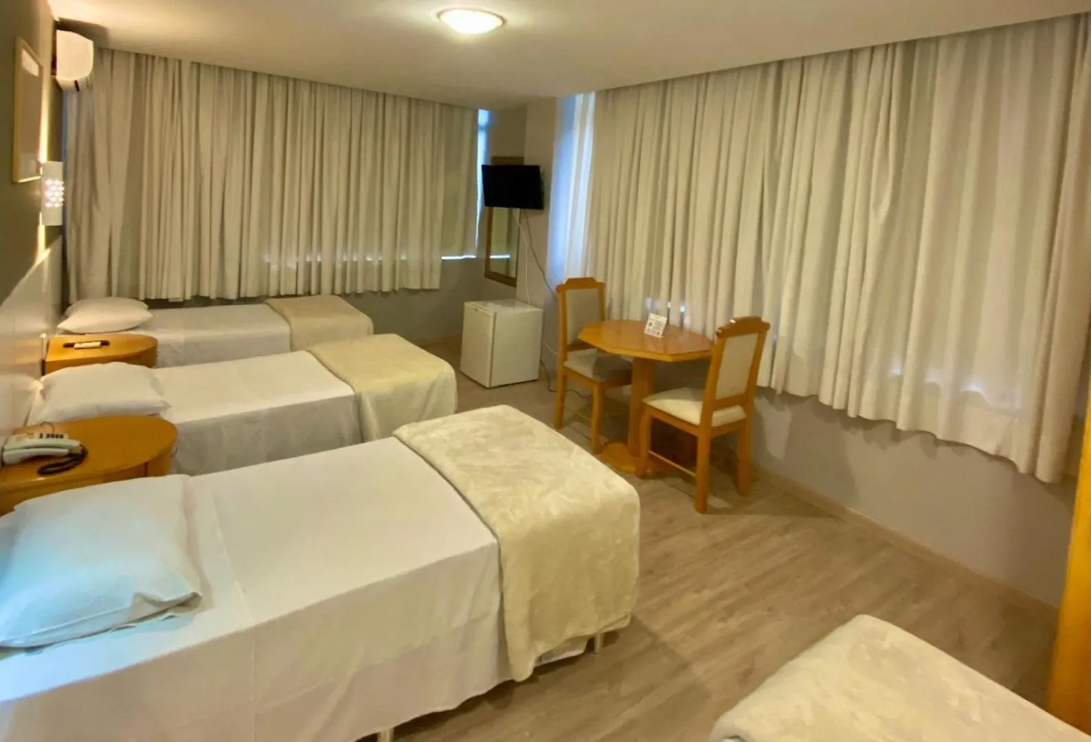 **** Hotel Coral Trade, Prox A Pucrs, Iguatemi, Bourbon Brazil
