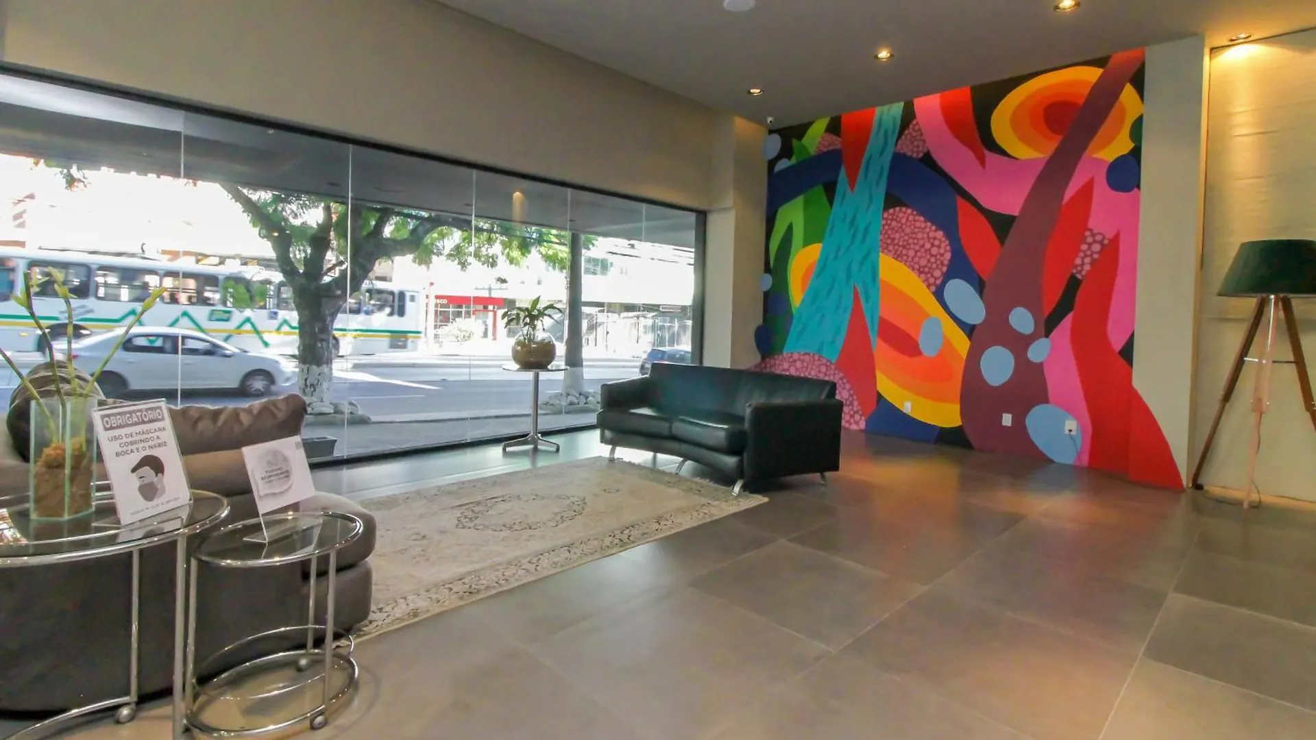 Coral Trade, Prox A Pucrs, Iguatemi, Bourbon 4*, Porto Alegre Brazil