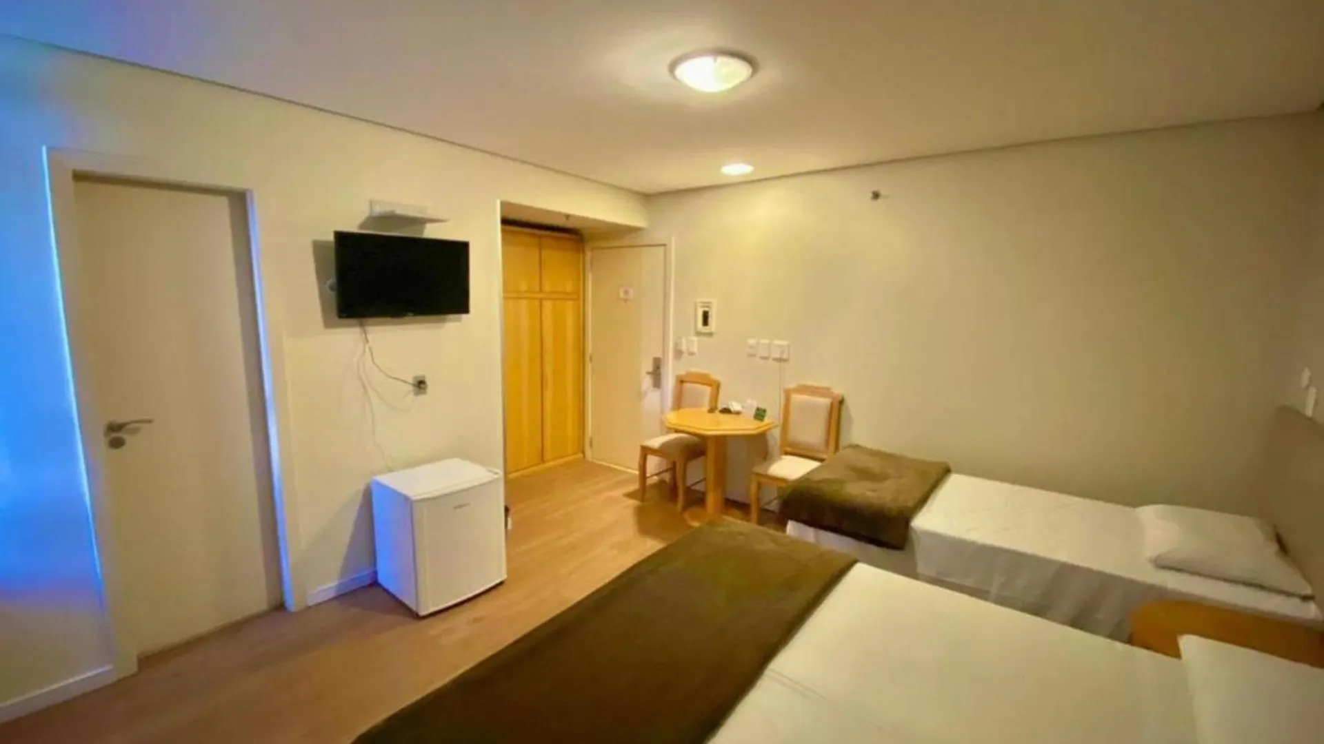 Hotel Coral Trade, Prox A Pucrs, Iguatemi, Bourbon